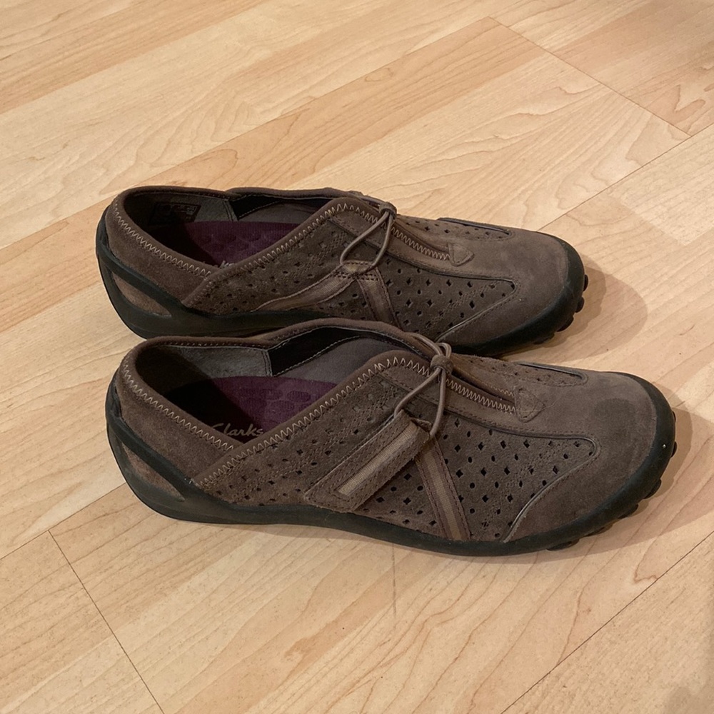 Size 7 Clark’s slip on shoe